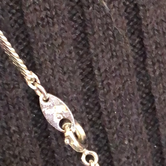 Love love love ❤️ roses 🌹 & hearts rhinestone & silver tone quality necklace - Picture 10 of 10